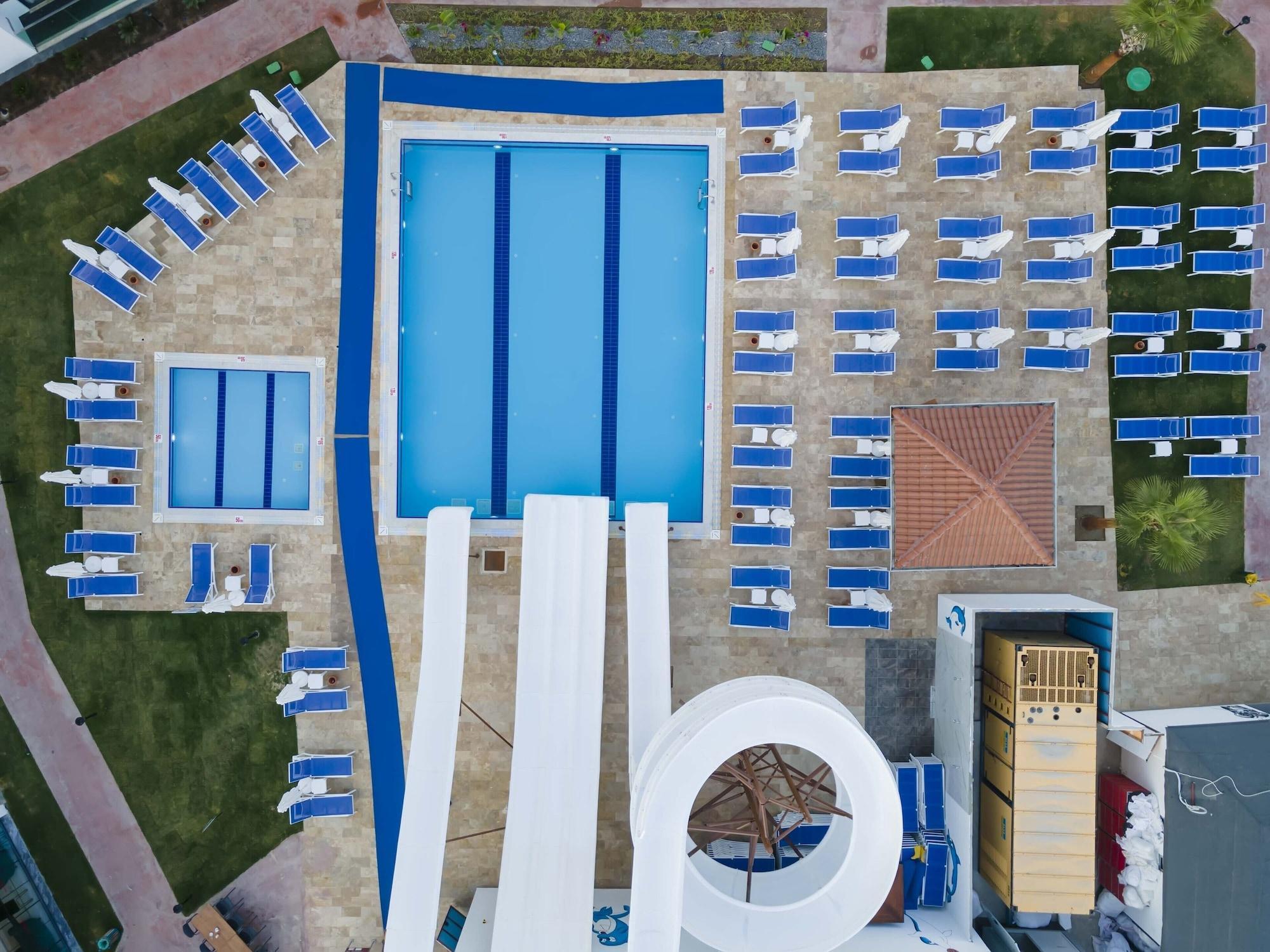 מלון אנטליה Royal Towers Lara מראה חיצוני תמונה